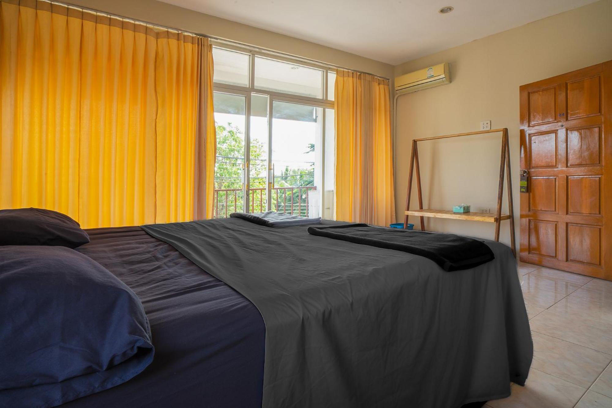 Echo Beach Hostel Baan Tai Bagian luar foto