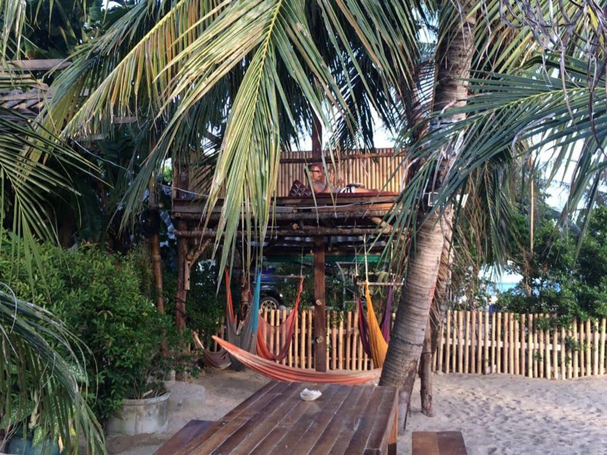 Echo Beach Hostel Baan Tai Bagian luar foto